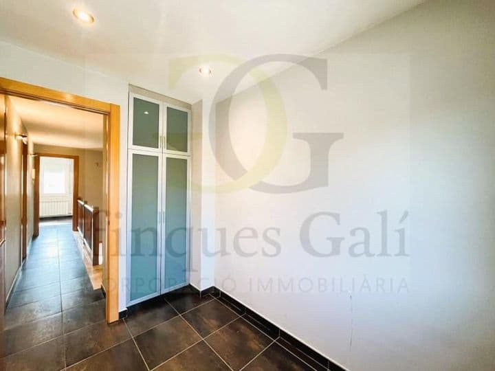 3 bedrooms house for sale in Bages, Spain - Image 10