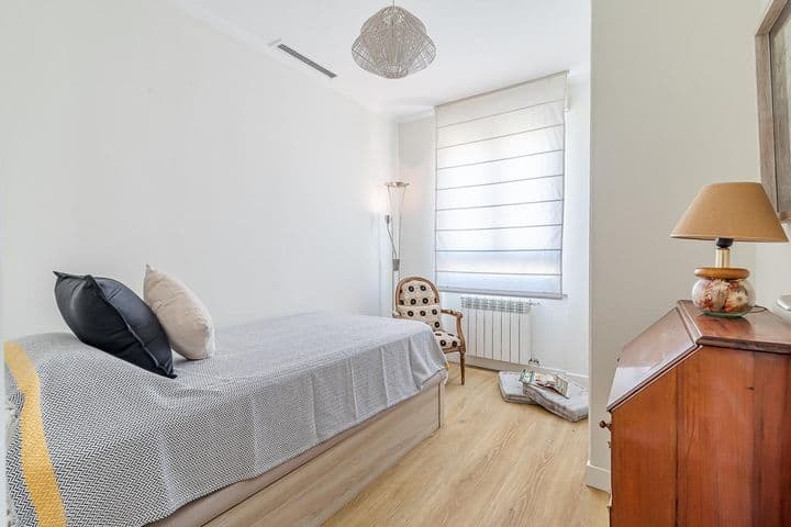 2 bedrooms apartment for rent in Madrid, Spain - Image 31