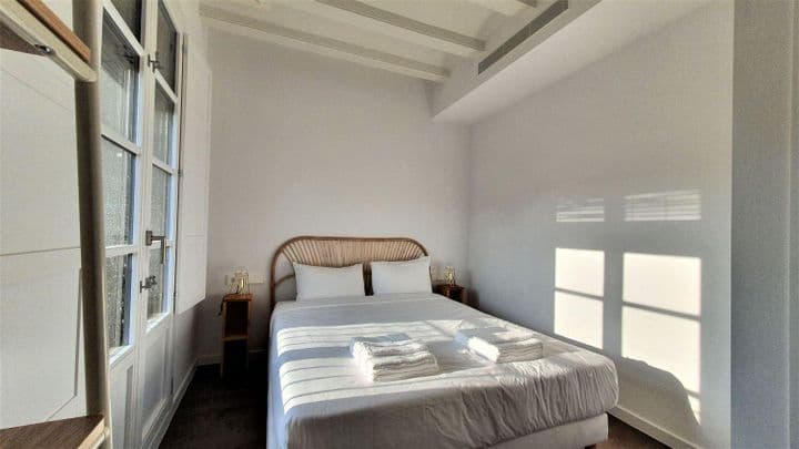 2 bedrooms apartment for rent in Barcelona, Spain - Image 9