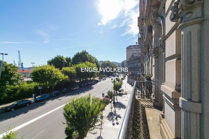 3 bedrooms apartment for rent in Vigo, Spain - Image 14