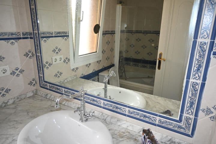 3 bedrooms apartment for rent in Santander, Spain - Image 12