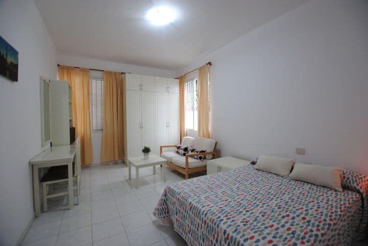 Apartment for rent in Las Palmas de Gran Canaria, Spain - Image 3