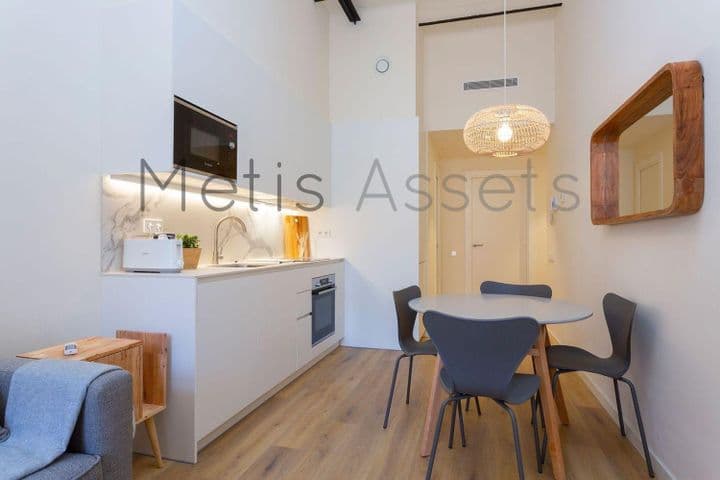 1 bedroom apartment for rent in Barcelona, Spain - Image 11