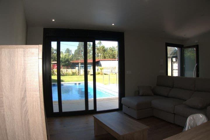 2 bedrooms apartment for rent in O Porrino, Spain - Image 9