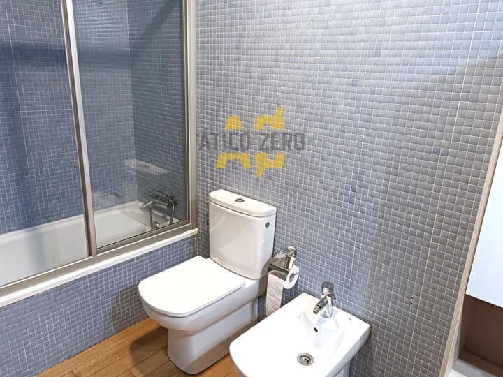 2 bedrooms apartment for rent in Vigo, Spain - Image 13