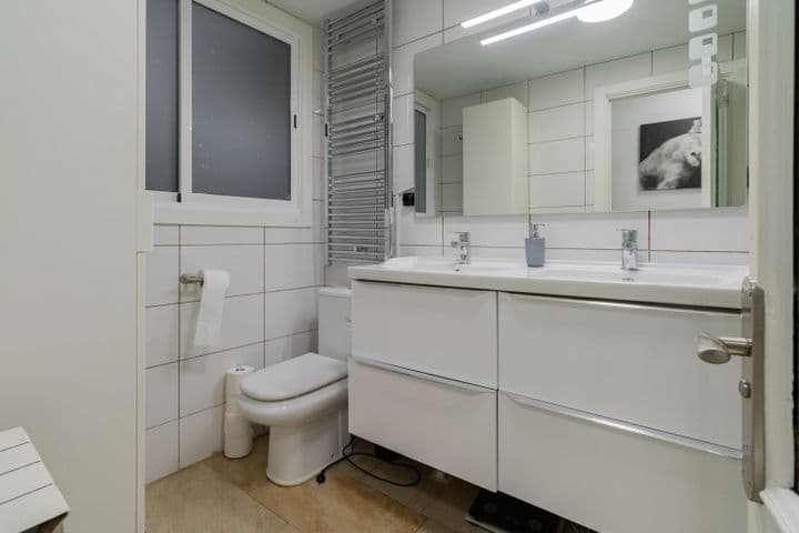 2 bedrooms apartment for rent in Pamplona, Spain - Image 23