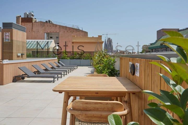 2 bedrooms apartment for rent in Barcelona, Spain - Image 25