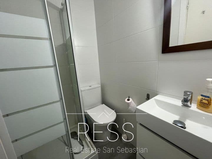 4 bedrooms apartment for rent in Donostia-San Sebastian, Spain - Image 15