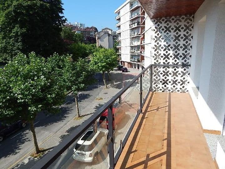 4 bedrooms apartment for rent in Santander, Spain - Image 13