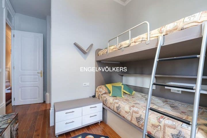 3 bedrooms apartment for rent in Vigo, Spain - Image 35