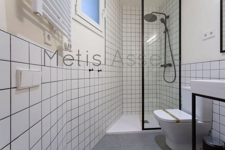 1 bedroom apartment for rent in Barcelona, Spain - Image 22