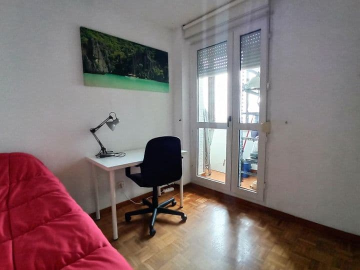 3 bedrooms apartment for rent in Santander, Spain - Image 11