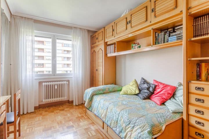 4 bedrooms apartment for sale in Pamplona, Spain - Image 18