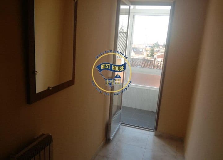 3 bedrooms apartment for rent in Leon, Spain - Image 18