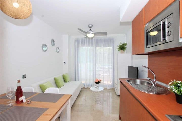 1 bedroom apartment for rent in Benalmadena, Spain - Image 9