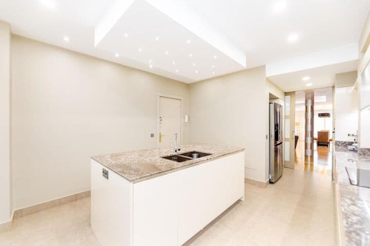 3 bedrooms apartment for sale in Madrid, Spain - Image 22