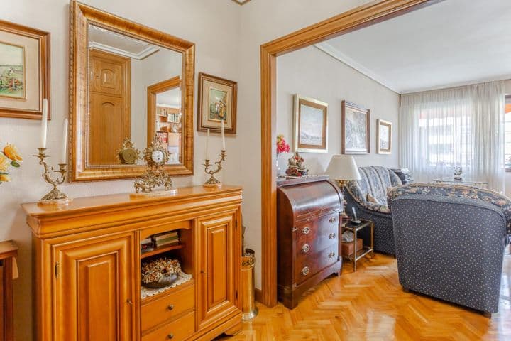 4 bedrooms apartment for sale in Pamplona, Spain - Image 4