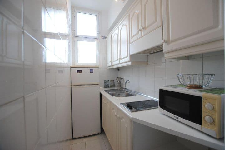 Apartment for rent in Las Palmas de Gran Canaria, Spain - Image 10