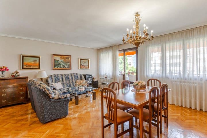 4 bedrooms apartment for sale in Pamplona, Spain - Image 6