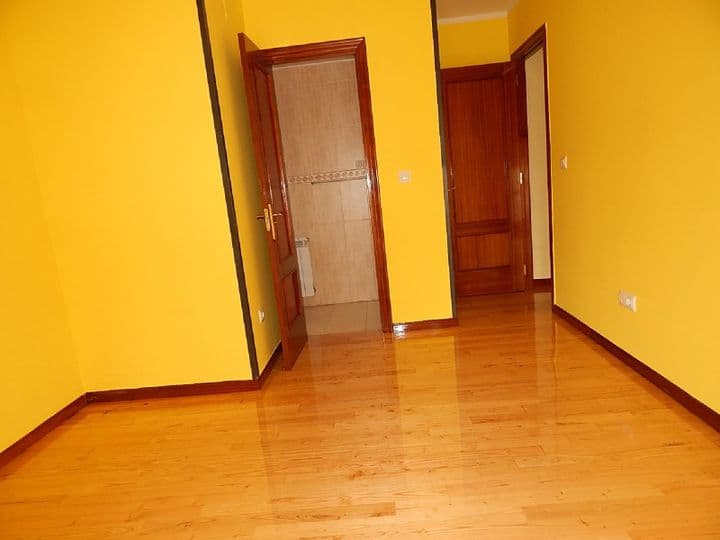 3 bedrooms apartment for sale in Santander, Spain - Image 8