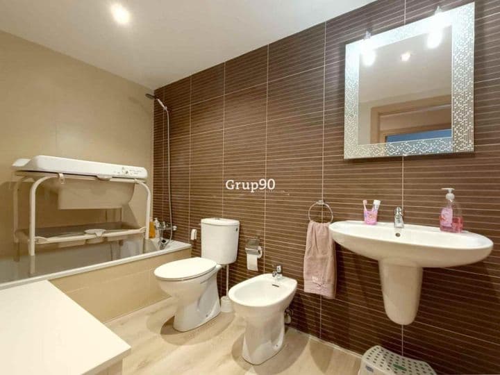 4 bedrooms apartment for sale in Lleida, Spain - Image 35