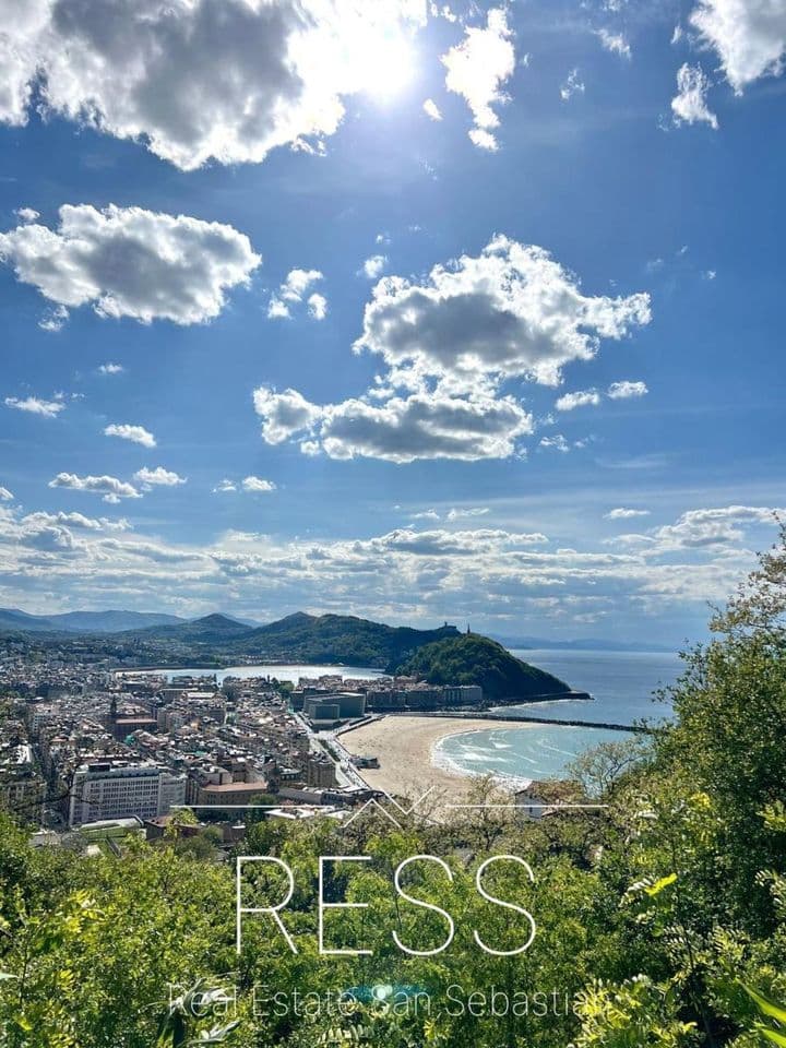 4 bedrooms apartment for sale in Donostia-San Sebastian, Spain - Image 3