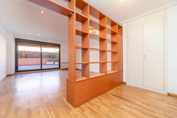 3 bedrooms apartment for rent in Boadilla del Monte, Spain - Image 3