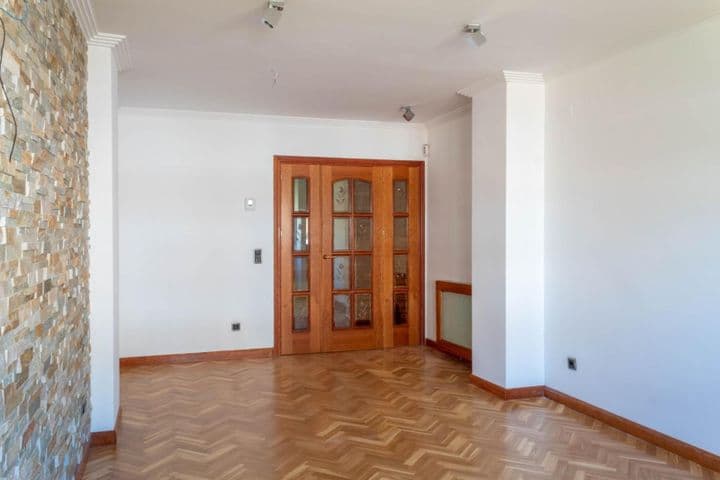 3 bedrooms apartment for rent in Majadahonda, Spain - Image 16