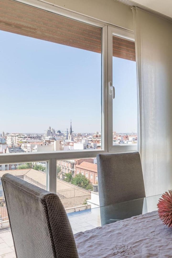 2 bedrooms apartment for rent in Madrid, Spain - Image 10