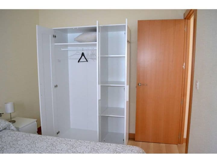 2 bedrooms apartment for rent in Palencia, Spain - Image 21