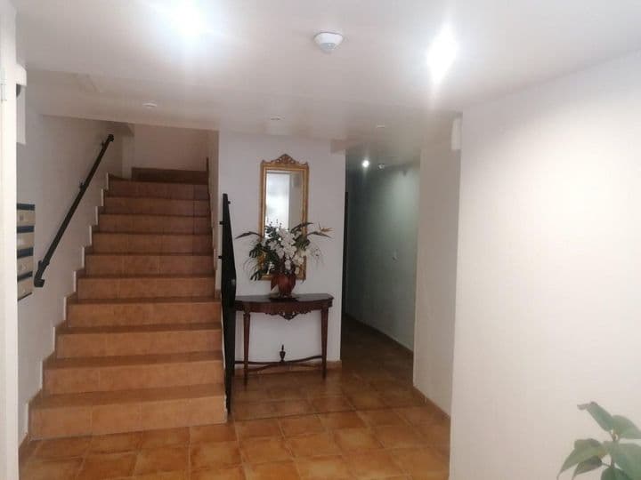 1 bedroom apartment for rent in Zaragoza, Spain - Image 20