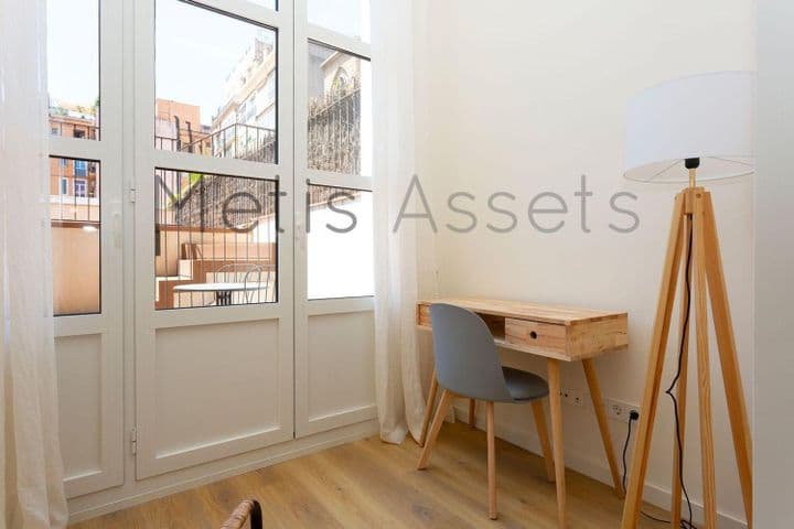 1 bedroom apartment for rent in Barcelona, Spain - Image 13