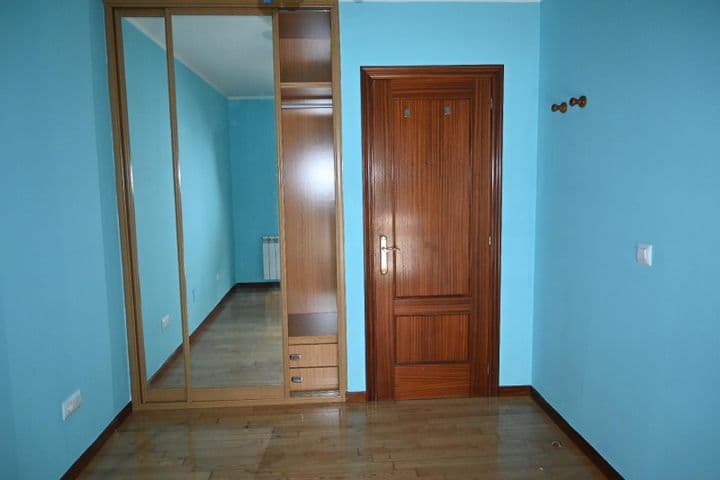 3 bedrooms apartment for sale in Santander, Spain - Image 3