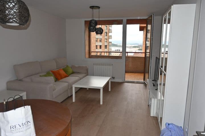 4 bedrooms apartment for rent in Santander, Spain - Image 3