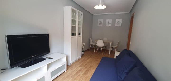 1 bedroom apartment for rent in Gijon, Spain - Image 4