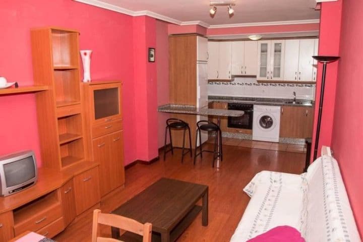 2 bedrooms apartment for sale in Leon, Spain