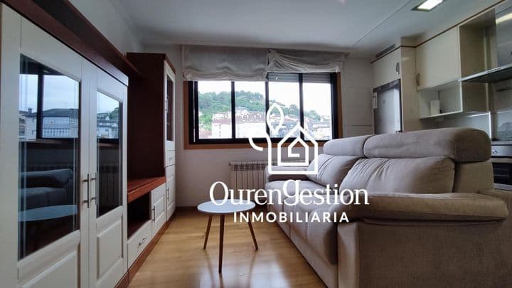 2 bedrooms apartment for rent in Ourense, Spain - Image 9