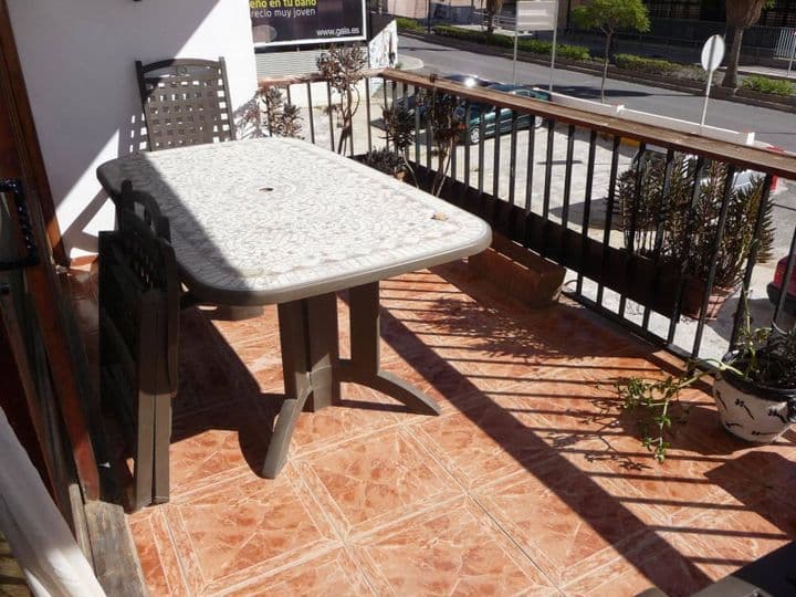 2 bedrooms apartment for rent in Carvajal - Las Gaviotas, Spain - Image 2