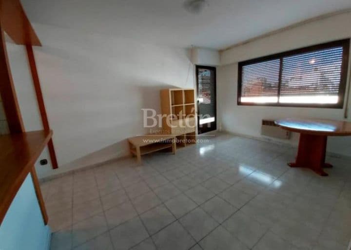 1 bedroom apartment for rent in Universidad, Spain - Image 4