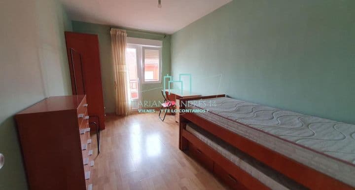 3 bedrooms apartment for rent in Leon, Spain - Image 5