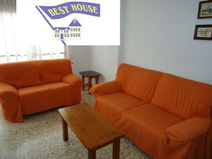 3 bedrooms apartment for rent in Albacete, Spain - Image 12