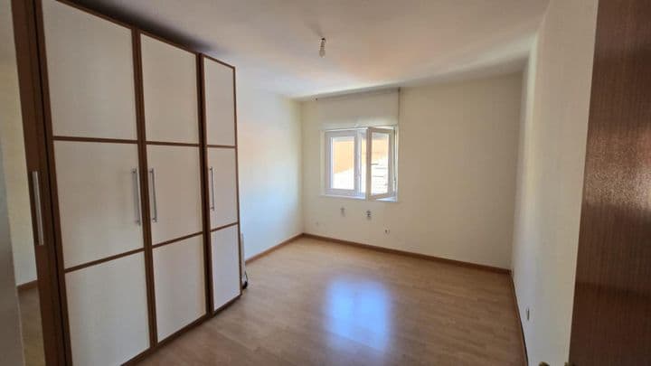 3 bedrooms apartment for rent in Gijon, Spain - Image 8