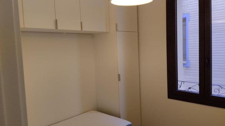 2 bedrooms apartment for rent in Zaragoza, Spain - Image 6