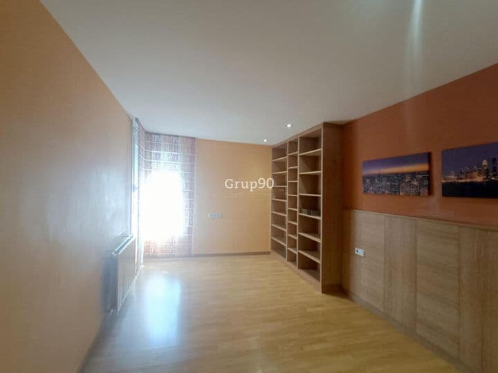 4 bedrooms apartment for sale in Lleida, Spain - Image 7