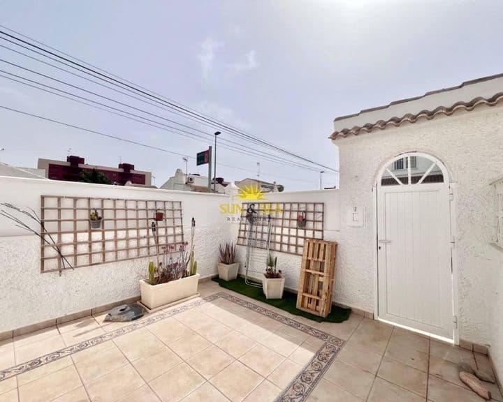 2 bedrooms house for rent in Mil Palmeras, Spain - Image 3