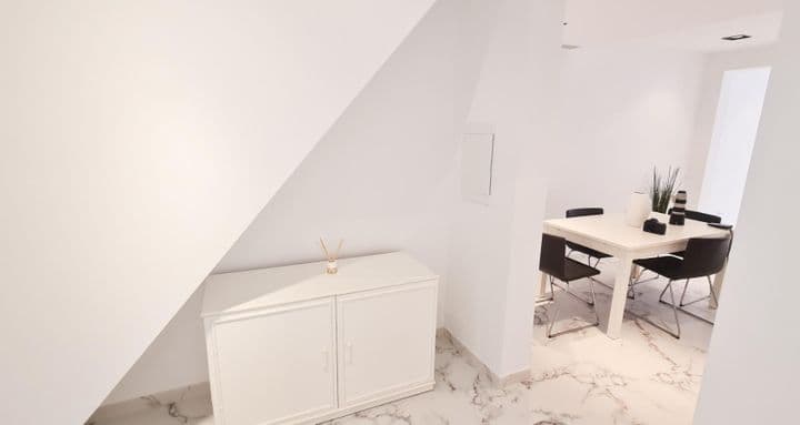 3 bedrooms apartment for rent in Palma de Mallorca, Spain - Image 2