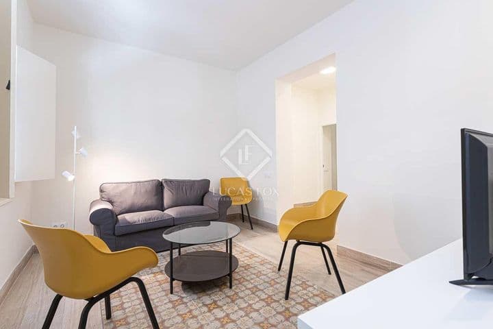 2 bedrooms apartment for rent in Barcelona, Spain - Image 4