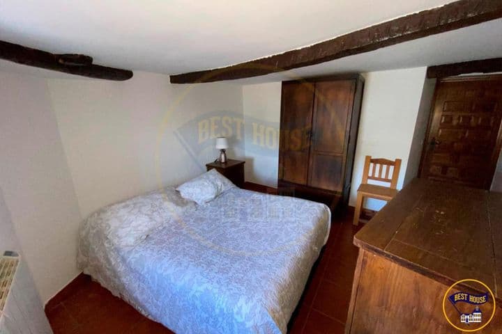 2 bedrooms apartment for rent in Cuenca, Spain - Image 10