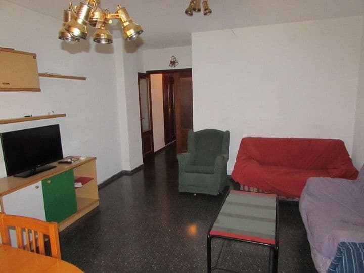 4 bedrooms apartment for rent in Albacete, Spain