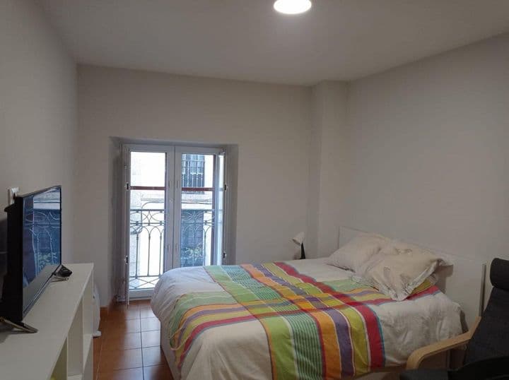 1 bedroom apartment for rent in Santiago de Compostela, Spain - Image 5